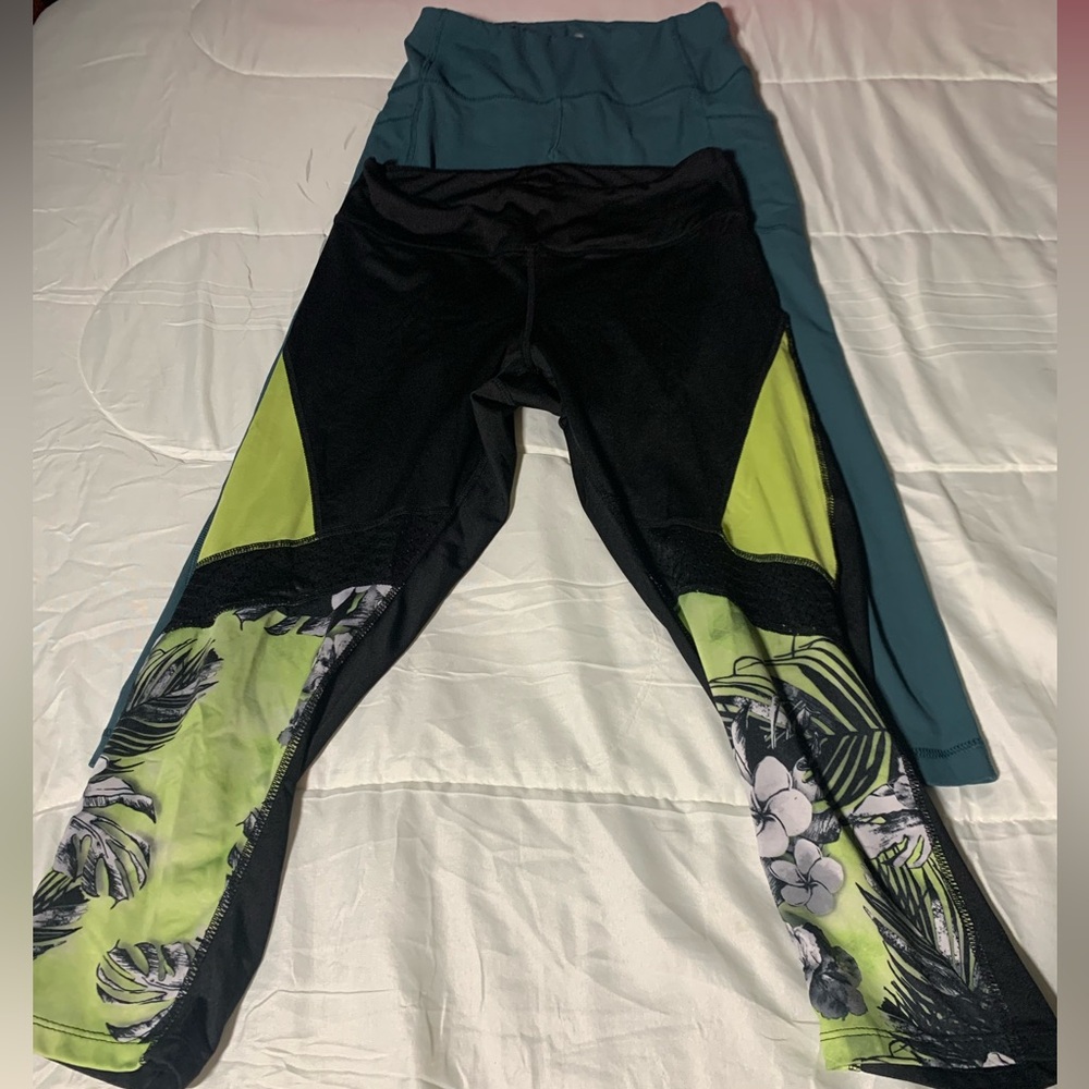 2 Pairs Of Athletic Tights
